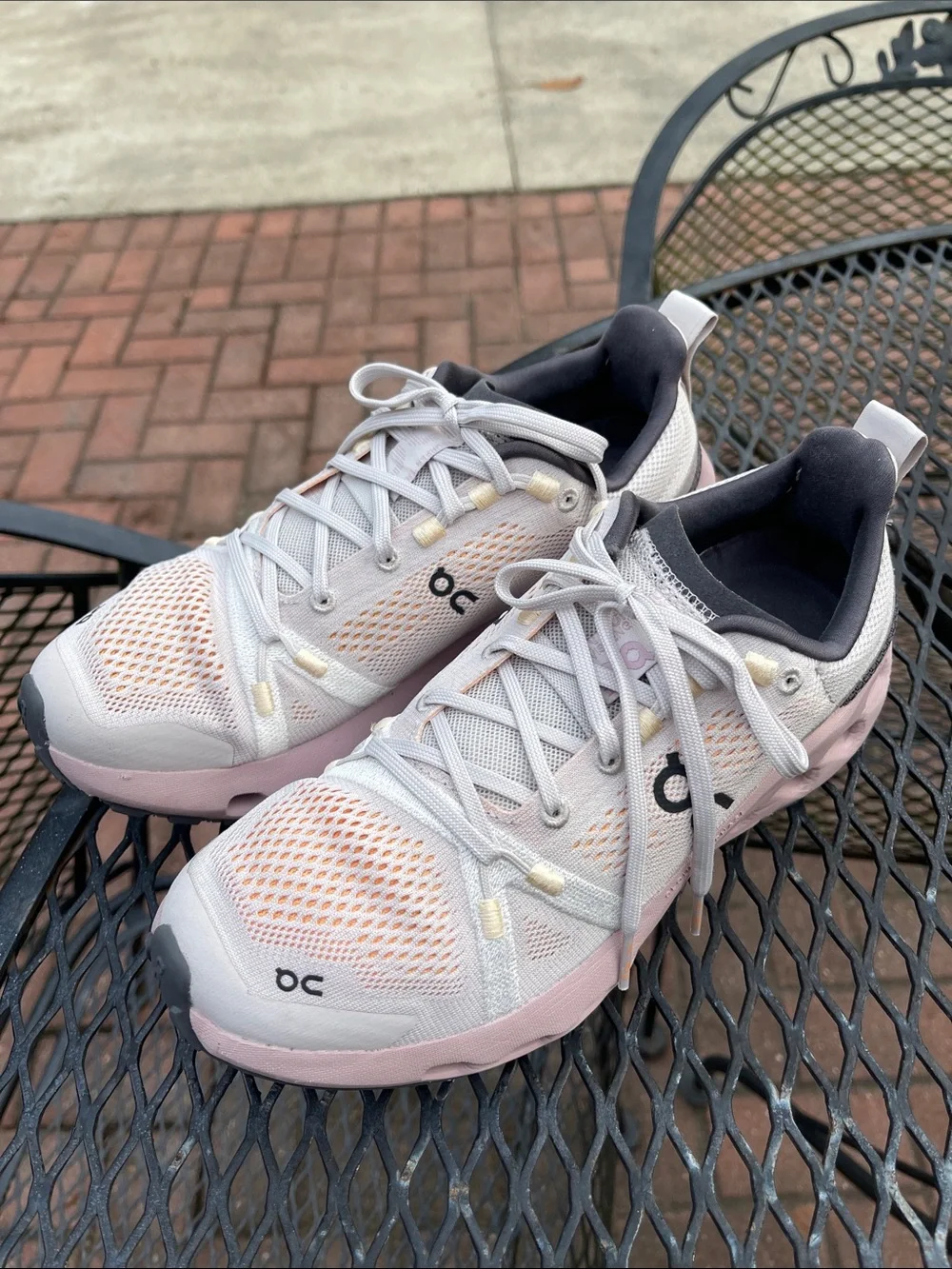 On Cloudsurfer Trail Women’s 'Silver Mauve' TRA Insoles Size 7.5